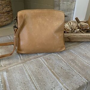 American leather company crossbody